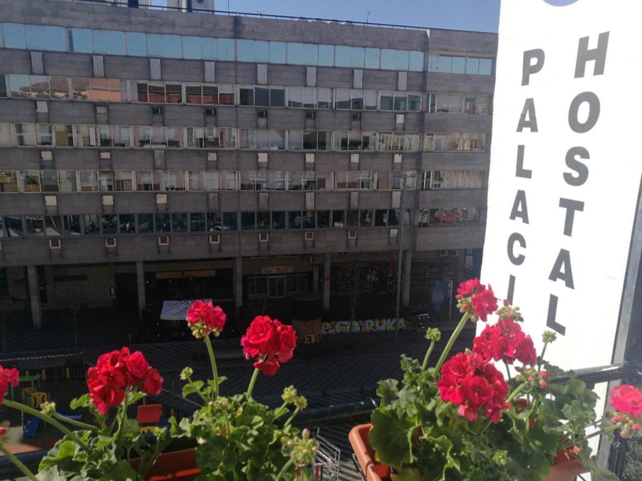 Hostal Palacio Luna Madrid Dış mekan fotoğraf