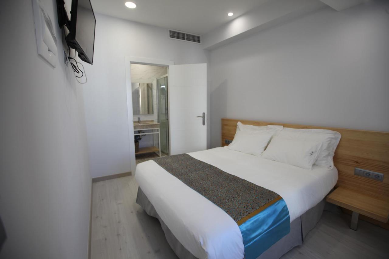 Hostal Palacio Luna Madrid Dış mekan fotoğraf
