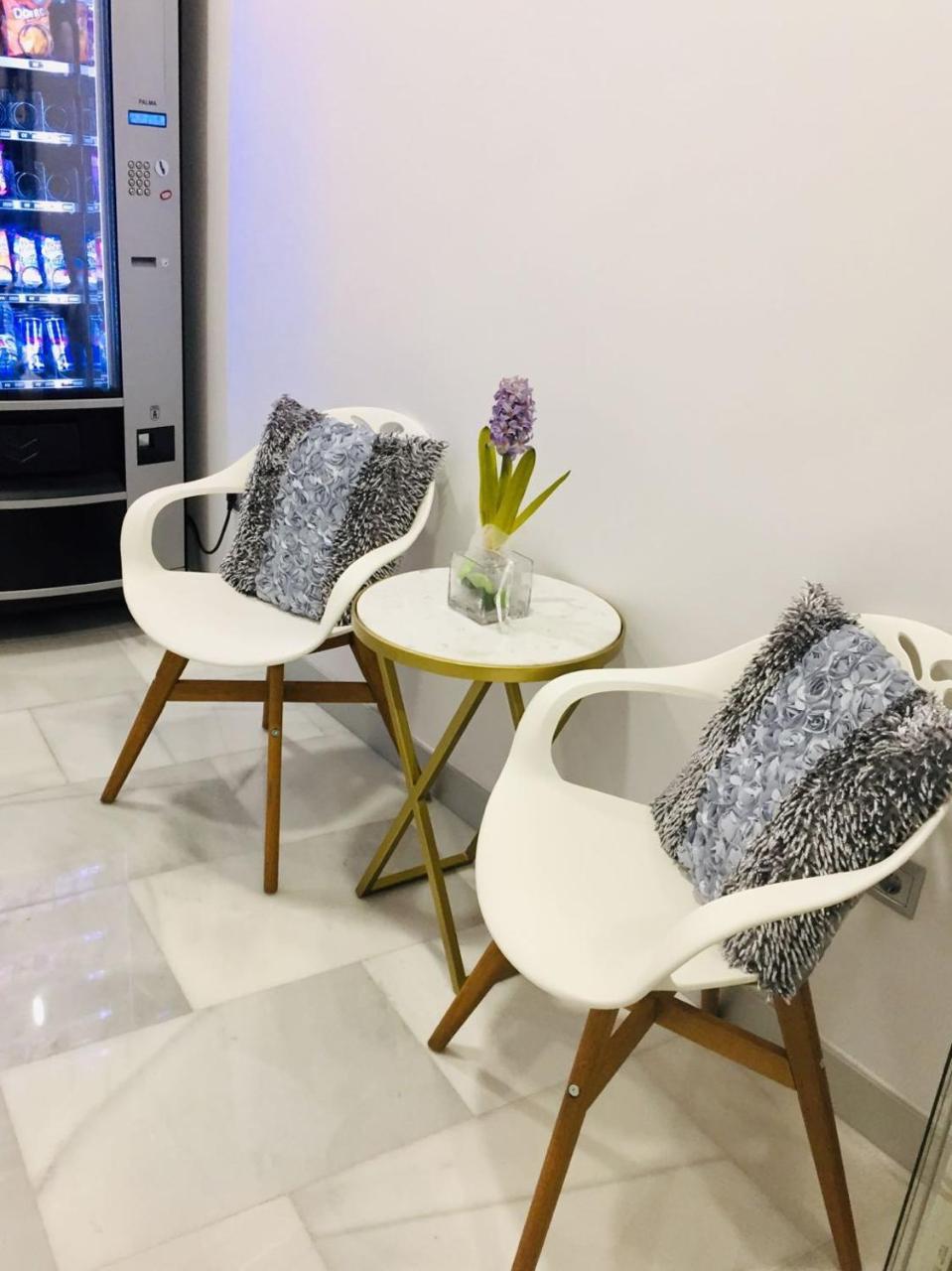Hostal Palacio Luna Madrid Dış mekan fotoğraf