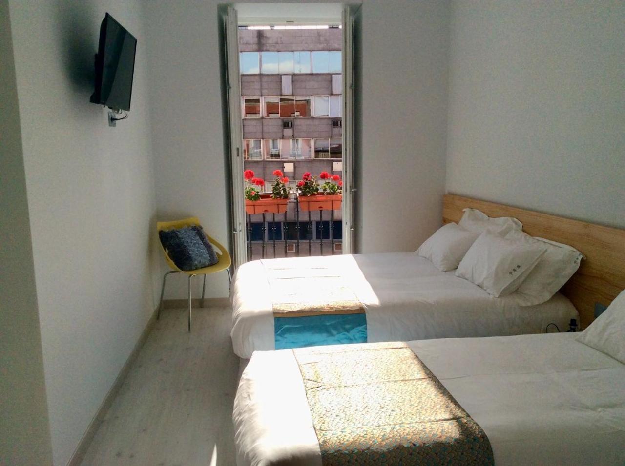 Hostal Palacio Luna Madrid Dış mekan fotoğraf