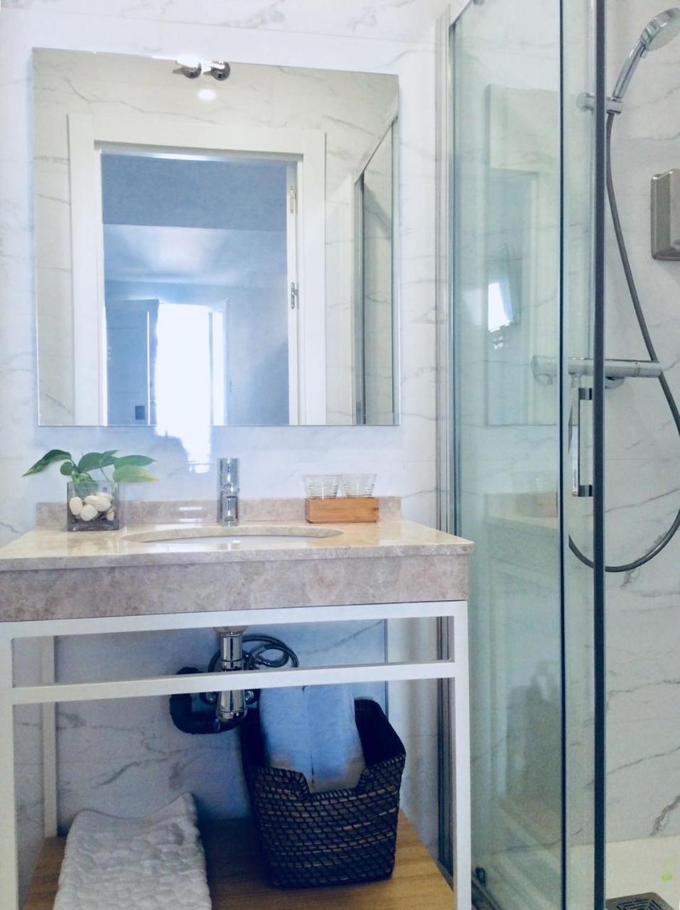 Hostal Palacio Luna Madrid Dış mekan fotoğraf